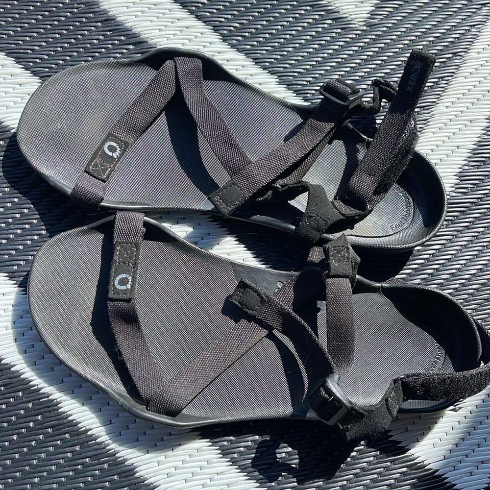 Xero Shoes Z-Trek Hiking Sandals Barefoot Zero Drop Size 9